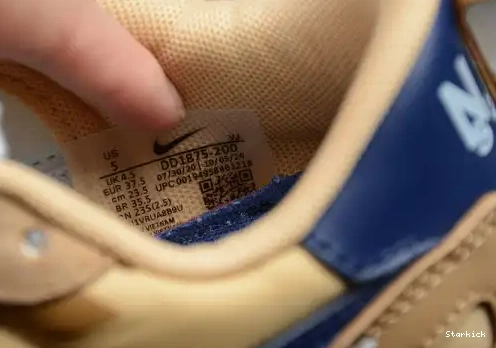 Blue Void DD1875-200 Sesame Vaporwaffle Nike sacai 0521
